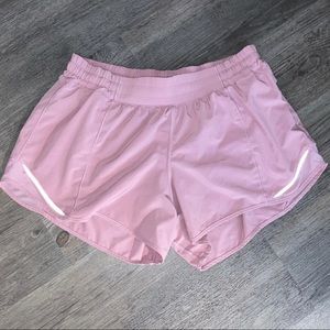 lululemon hotty hot 4” shorts size 12